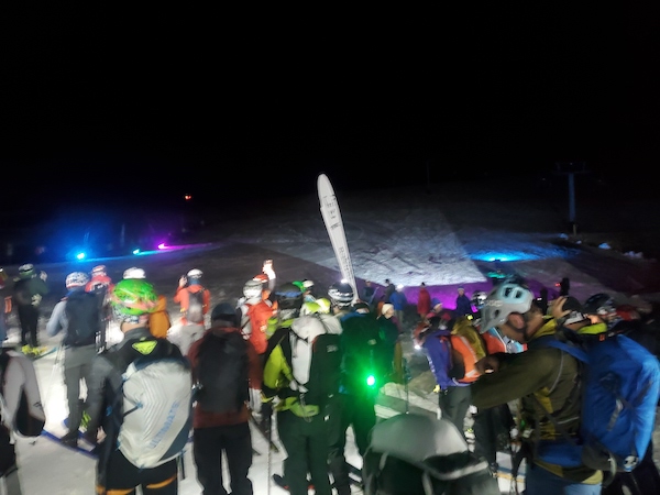 Racers toeing the start line.